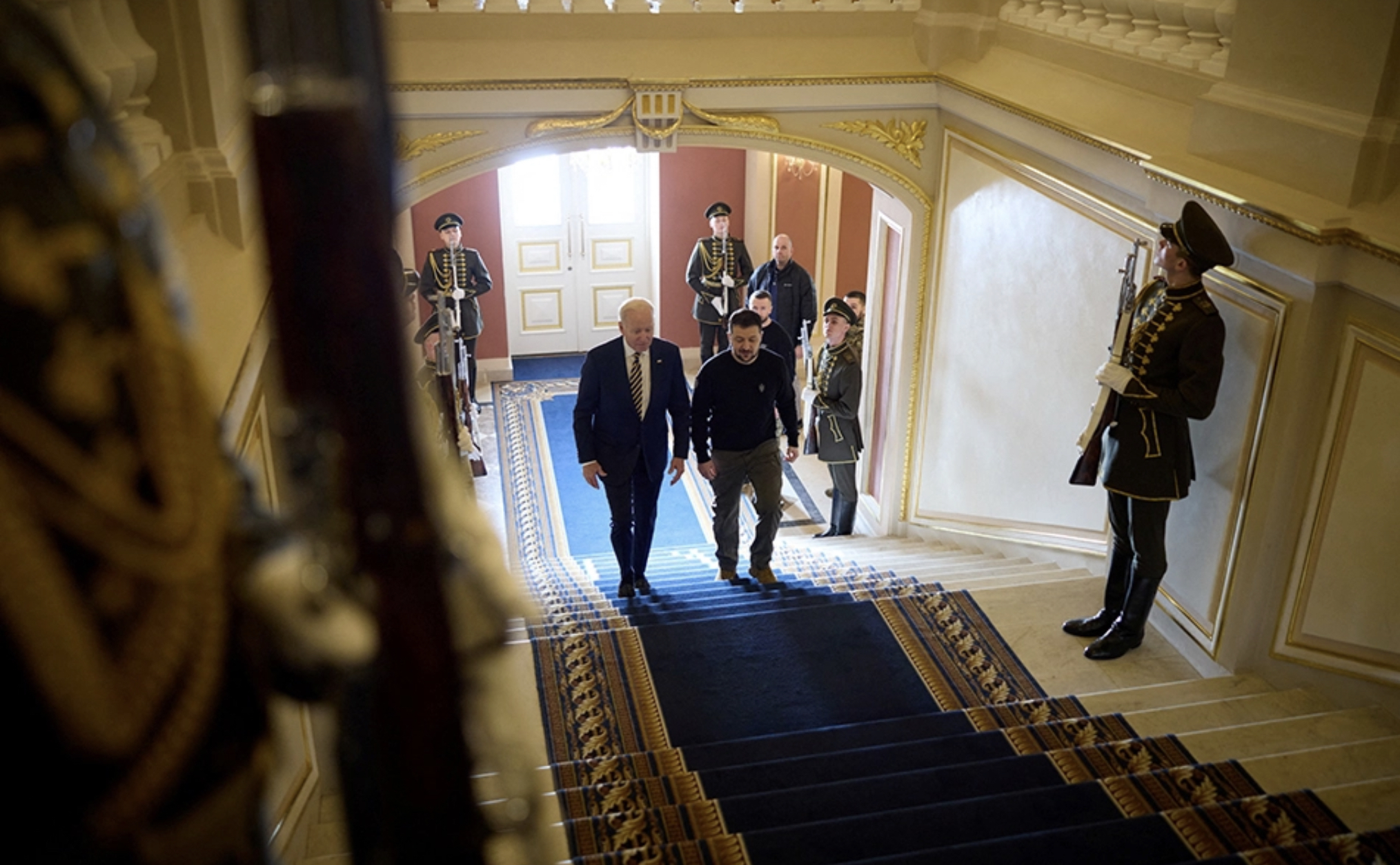 595CA12B 59D3 4E43 8018 D7C1B29EFD14