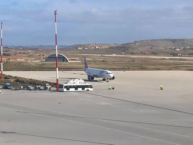 airbus sky express limnos2