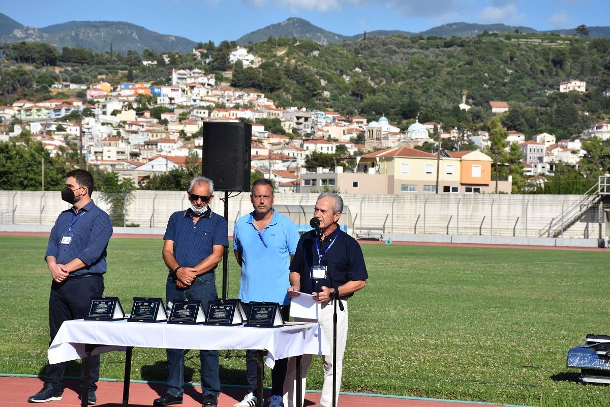 4i athlitiki synantisi neon samos2