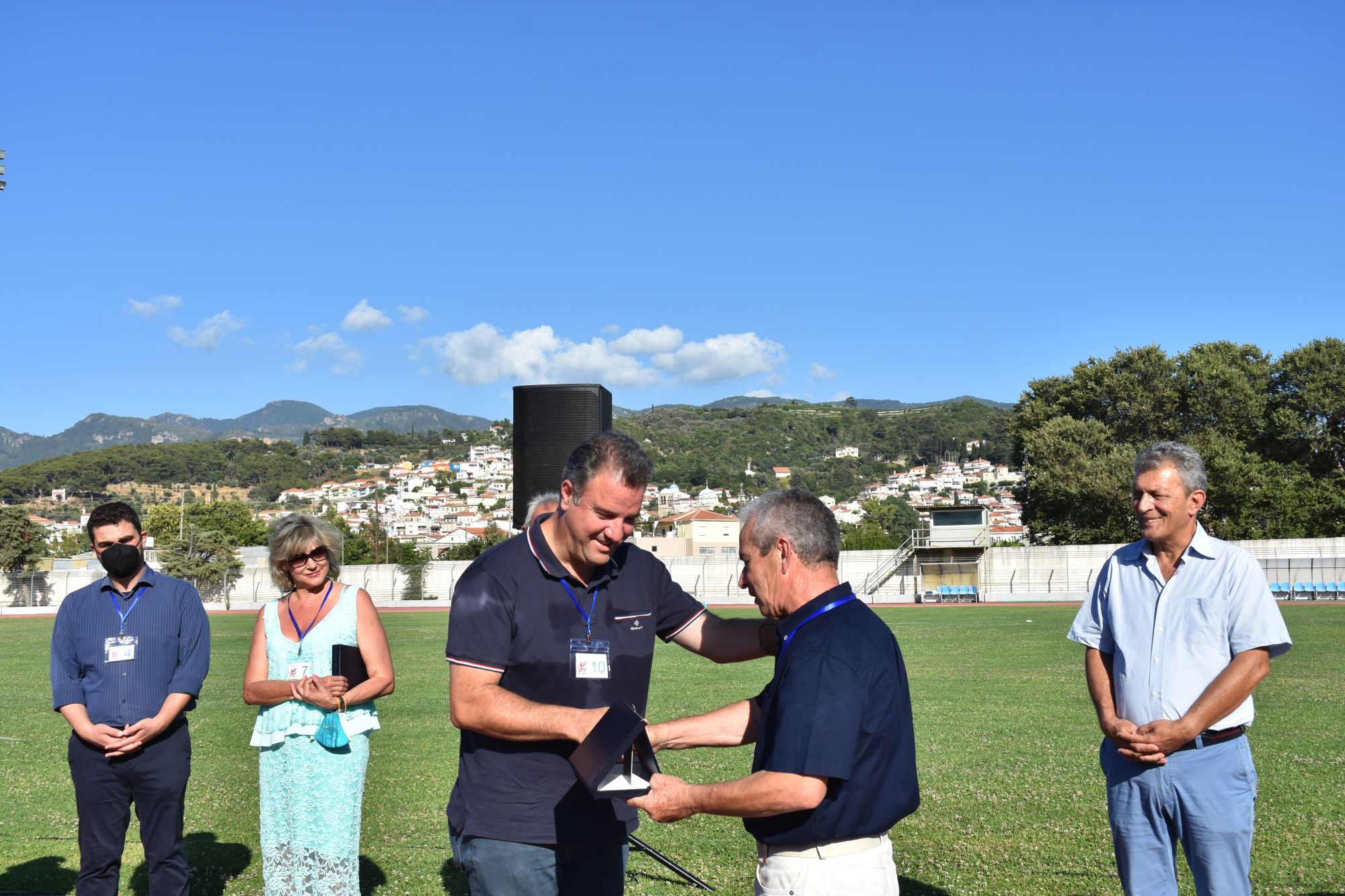 4i athlitiki synantisi neon samos3