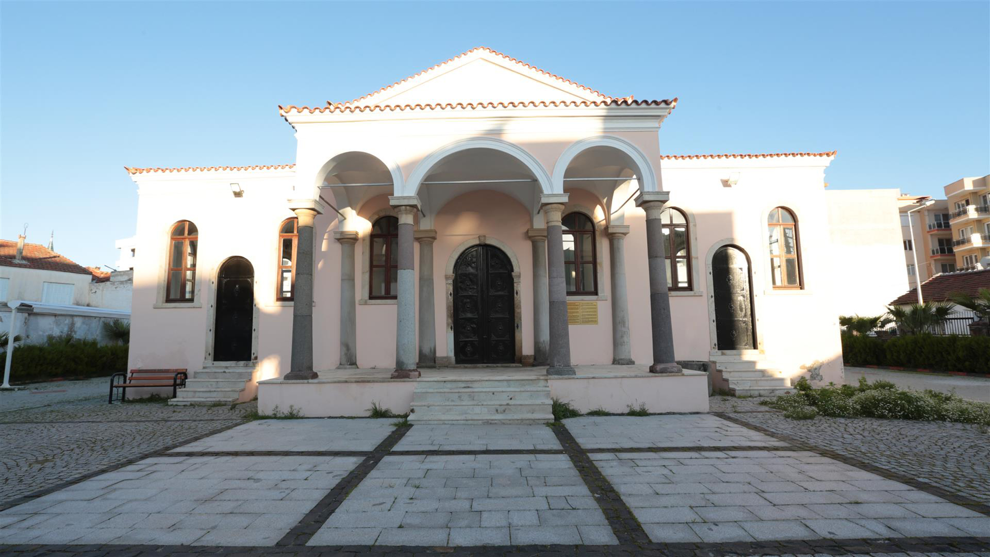 agios konstantinos menemenis