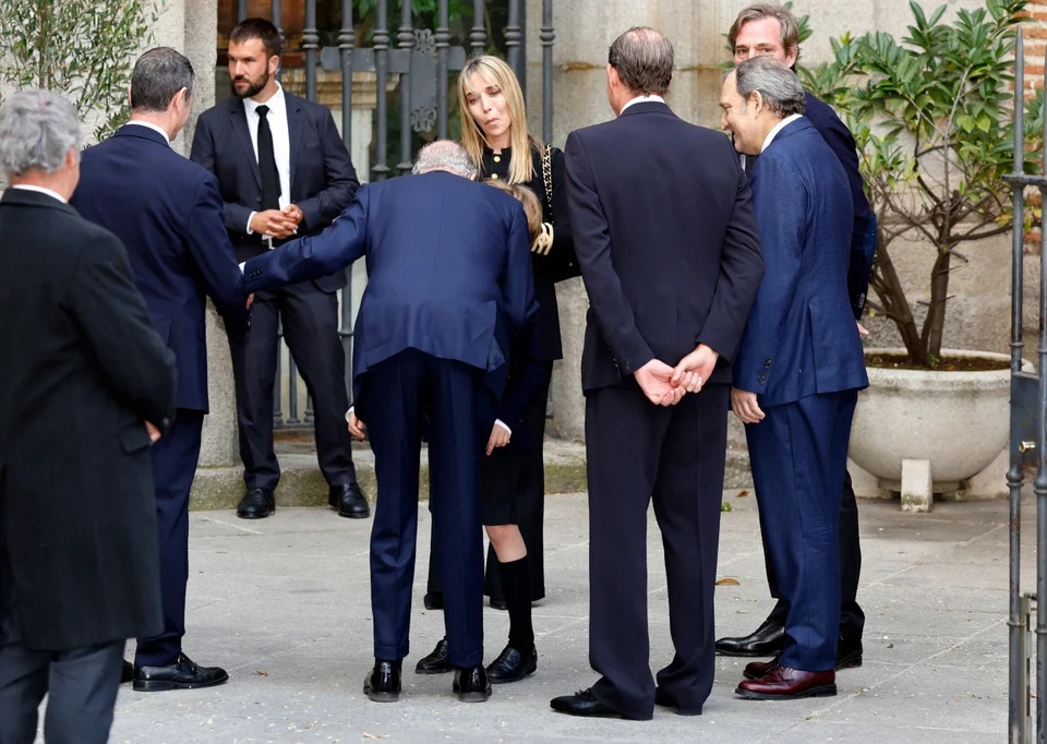 nadia halamandari juan carlos gios nikolas