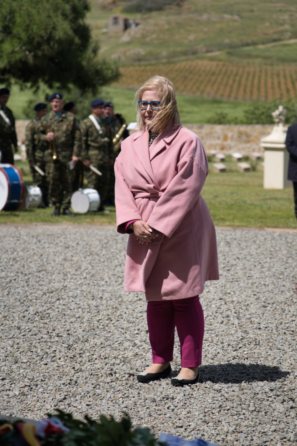  Κατάθεση στεφάνου Αντι.δρος Κα Λυμπέρη