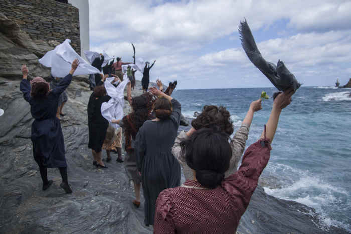 144611g-mikra agglia 02