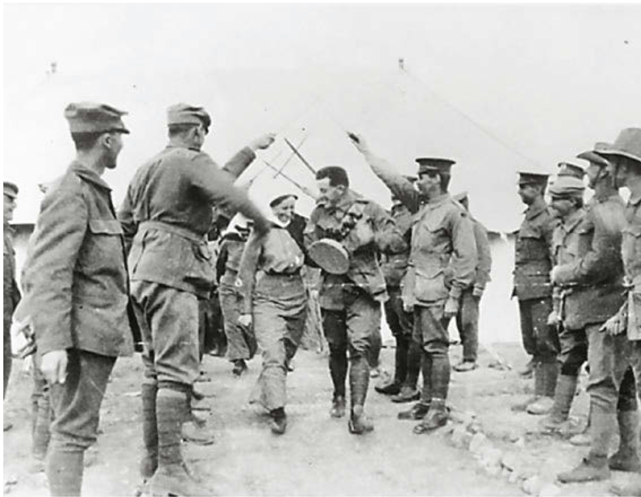 Ο γάμος του Έρνεστ με την Κλαρίς στη Λήμνο. Ένας έρωτας που νίκησε όσα εμπόδια κ αν παρουσιάστηκαν IMG 4074