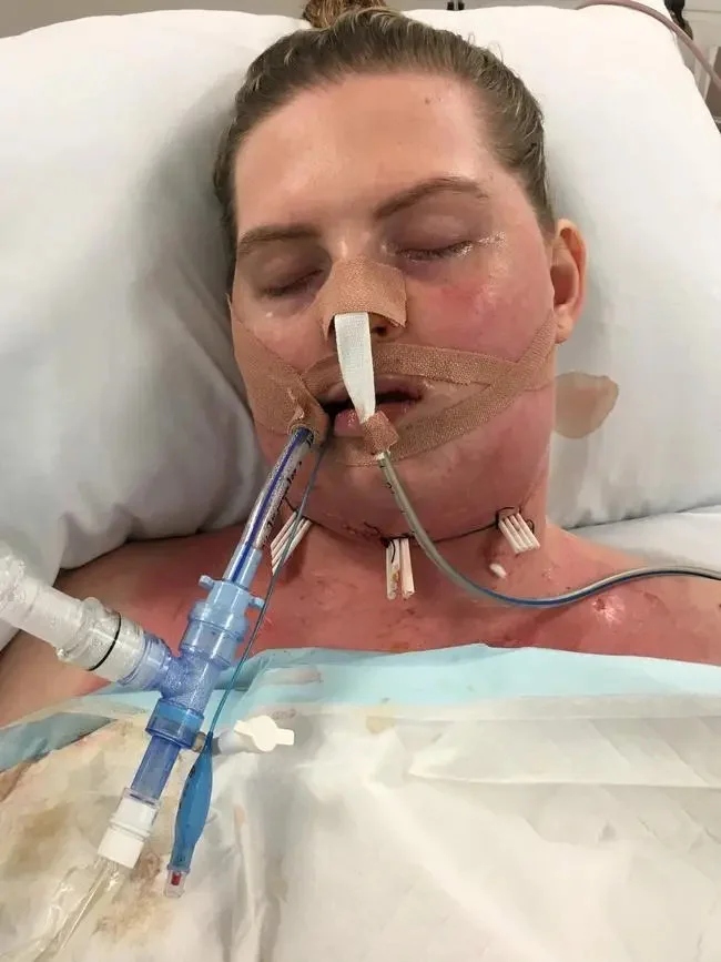 kopela nosokomeio solinas1212