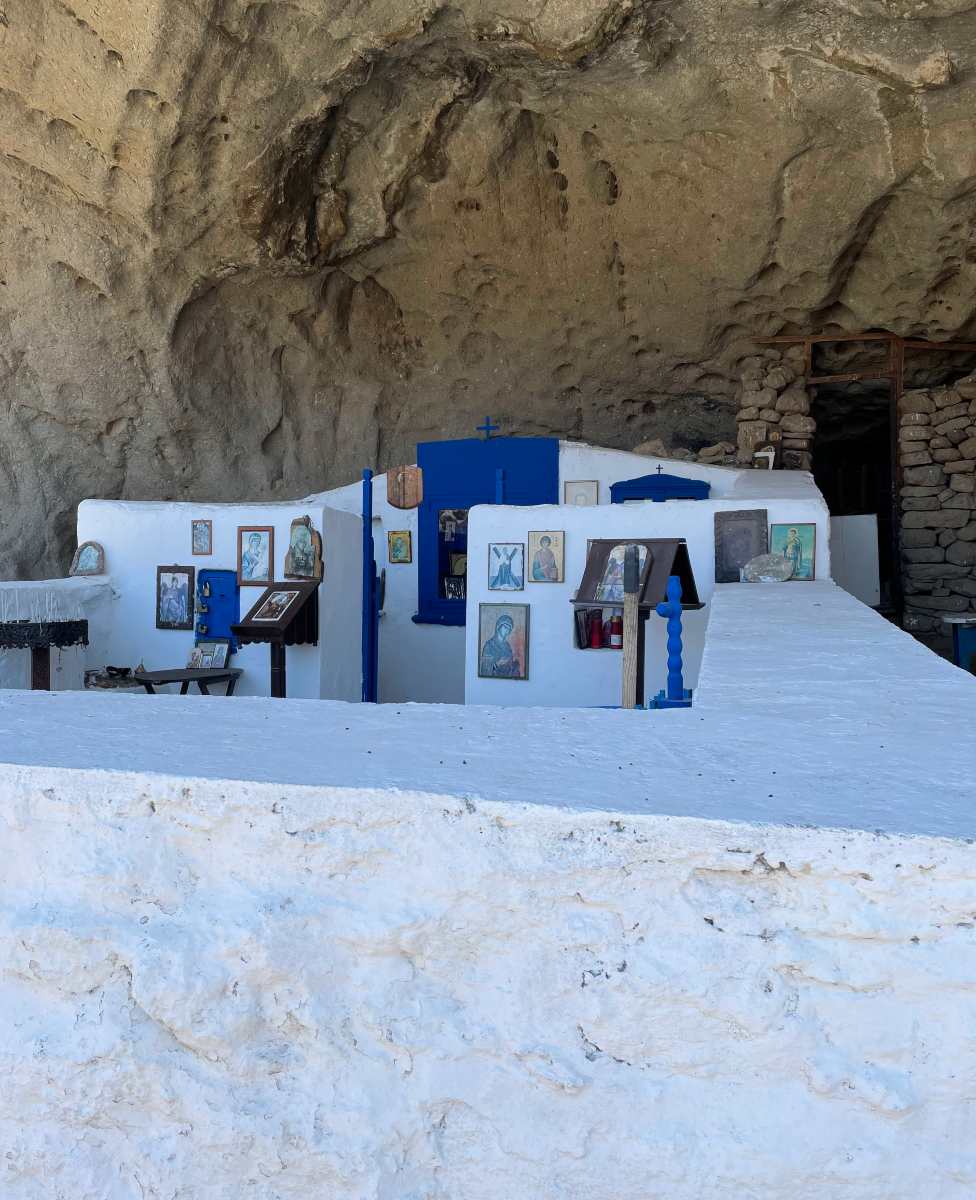 likewomangr-limnos-4.jpg