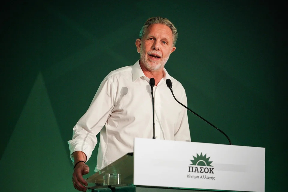 pasok geroulanos12