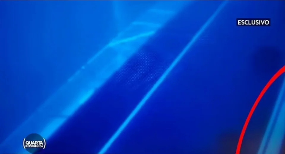 sikelia bayesian skafos vithismeno 21221