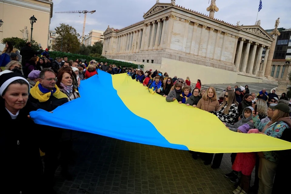 sygkentrosi oykrania kentro athinas 159