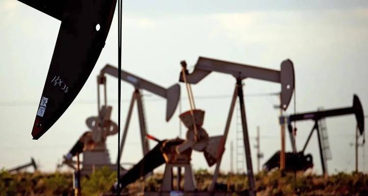 &Alpha;&pi;ό &tau;&iota;&sigmaf; &mu;&epsilon;&gamma;&alpha;&lambda;ύ&tau;&epsilon;&rho;&epsilon;&sigmaf; &alpha;&nu;&alpha;&tau;&alpha;&rho;&alpha;&chi;έ&sigmaf; &tau;&eta;&sigmaf; &tau;&iota;&mu;ή&sigmaf; &tau;&omicron;&upsilon; &pi;&epsilon;&tau;&rho;&epsilon;&lambda;&alpha;ί&omicron;&upsilon; &sigma;&tau;&eta;&nu; &Iota;&sigma;&tau;&omicron;&rho;ί&alpha; -&Tau;&alpha; &sigma;&chi;ό&lambda;&iota;&alpha; &Tau;&rho;&alpha;&mu;&pi; &gamma;&iota;&alpha; &tau;&omicron; &tau;έ&lambda;&omicron;&sigmaf; &tau;&omicron;&upsilon; &pi;&omicron;&lambda;έ&mu;&omicron;&upsilon; &phi;&rho;έ&nu;&alpha;&rho;&alpha;&nu; &tau;&omicron; &rho;ά&lambda;&iota;
