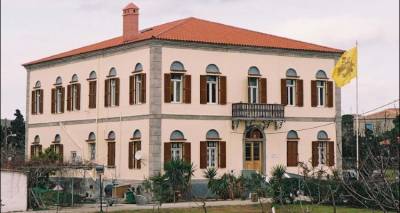 &Eta; &Iota;&epsilon;&rho;ά &Mu;&eta;&tau;&rho;ό&pi;&omicron;&lambda;&eta; &Lambda;ή&mu;&nu;&omicron;&upsilon; &kappa;&alpha;&iota; &Alpha;&gamma;ί&omicron;&upsilon; &Epsilon;&upsilon;&sigma;&tau;&rho;&alpha;&tau;ί&omicron;&upsilon; &theta;&alpha; &tau;&iota;&mu;ή&sigma;&epsilon;&iota; &tau;&eta;&nu; &Epsilon;&pi;&alpha;&nu;ά&sigma;&tau;&alpha;&sigma;&eta; &tau;&omicron;&upsilon; 1821