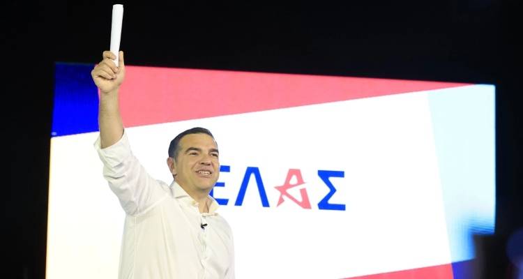 &Eta; &epsilon;&pi;ό&mu;&epsilon;&nu;&eta; &eta;&mu;έ&rho;&alpha; &tau;&eta;&sigmaf; &pi;&rho;&epsilon;&mu;&iota;έ&rho;&alpha;&sigmaf; &tau;&eta;&sigmaf; &Epsilon;&Lambda;&Alpha;&Sigma; &tau;&omicron;&upsilon; &Tau;&sigma;ί&pi;&rho;&alpha;: &Omicron; &kappa;&rho;&upsilon;&phi;ό&sigmaf; &pi;ή&chi;&eta;&sigmaf; &tau;&omicron;&upsilon;, &eta; &alpha;&nu;&tau;ί&delta;&rho;&alpha;&sigma;&eta; &tau;&omicron;&upsilon; &Sigma;&Upsilon;&Rho;&Iota;&Zeta;&Alpha; &kappa;&alpha;&iota; &eta; &Nu;έ&alpha; &Alpha;&rho;&iota;&sigma;&tau;&epsilon;&rho;ά &pi;&omicron;&upsilon; &sigma;&upsilon;&nu;&epsilon;&delta;&rho;&iota;ά&zeta;&epsilon;&iota;