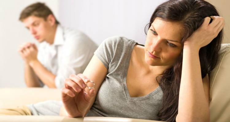 &Delta;&iota;&alpha;&zeta;ύ&gamma;&iota;&omicron;: To &pi;&iota;&kappa;&rho;ό &pi;&omicron;&tau;ή&rho;&iota; &tau;&omicron;&upsilon; &chi;&omega;&rho;&iota;&sigma;&mu;&omicron;ύ