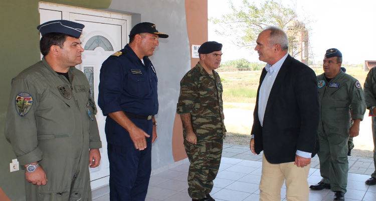 Την Περιοχή Ευθύνης του Δ΄ Σώματος Στρατού και τη Λήμνο επισκέφθηκε ο ΥΕΘΑ (photos)