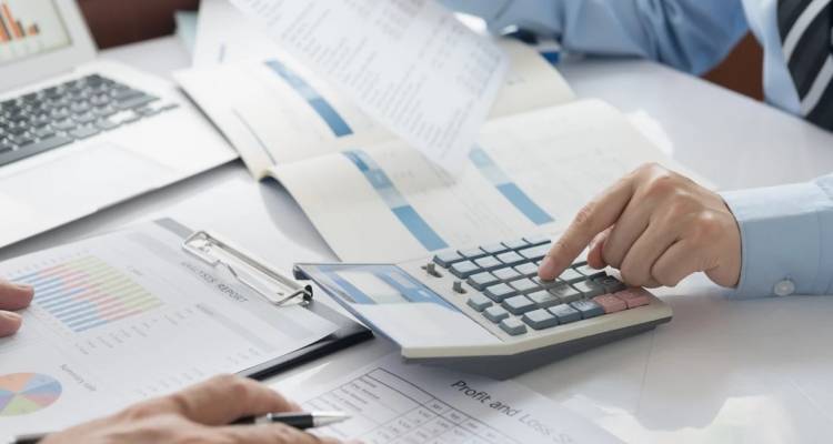 &Tau;έ&lambda;&omicron;&sigmaf; &tau;&alpha; &epsilon;&iota;&kappa;&omicron;&nu;&iota;&kappa;ά &tau;&iota;&mu;&omicron;&lambda;ό&gamma;&iota;&alpha; | Real time &pi;&alpha;&rho;&alpha;&kappa;&omicron;&lambda;&omicron;ύ&theta;&eta;&sigma;&eta; &tau;&omicron;&upsilon; &Phi;&Pi;&Alpha;, &tau;&iota; &alpha;&lambda;&lambda;ά&zeta;&epsilon;&iota; &alpha;&pi;ό &tau;&eta; &Delta;&epsilon;&upsilon;&tau;έ&rho;&alpha;