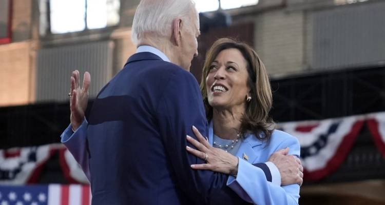 &Tau;&iota; &sigma;&eta;&mu;&alpha;ί&nu;&epsilon;&iota; &eta; &alpha;&pi;ό&sigma;&upsilon;&rho;&sigma;&eta; &Mu;&pi;ά&iota;&nu;&tau;&epsilon;&nu; &gamma;&iota;&alpha; &tau;&eta;&nu; &Kappa;ά&mu;&alpha;&lambda;&alpha; &Chi;ά&rho;&iota;&sigmaf;, &tau;&omicron;&upsilon;&sigmaf; &Delta;&eta;&mu;&omicron;&kappa;&rho;&alpha;&tau;&iota;&kappa;&omicron;ύ&sigmaf; &kappa;&alpha;&iota; &tau;&omicron;&nu; &Tau;&rho;&alpha;&mu;&pi;