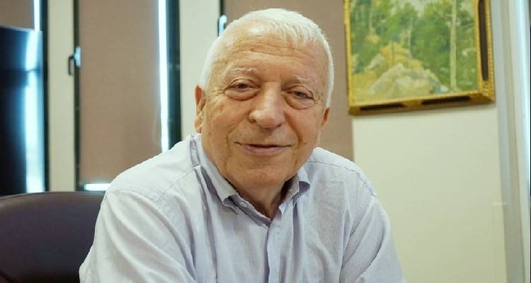 &Sigma;&tau;&omicron;&nu; &Pi;&epsilon;&rho;&iota;&phi;&epsilon;&rho;&epsilon;&iota;ά&rho;&chi;&eta; &omicron; &Sigma;ύ&nu;&delta;&epsilon;&sigma;&mu;&omicron;&sigmaf; &Sigma;&upsilon;&mu;&beta;&omicron;ύ&lambda;&omega;&nu; &Epsilon;&pi;&iota;&chi;&epsilon;&iota;&rho;ή&sigma;&epsilon;&omega;&nu; &Beta;&omicron;&rho;&epsilon;ί&omicron;&upsilon; &Alpha;&iota;&gamma;&alpha;ί&omicron;&upsilon;