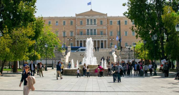 Αλλαγές στις ηλεκτρονικές πληρωμές | Για μικρά εισοδήματα και περιστασιακή απασχόληση