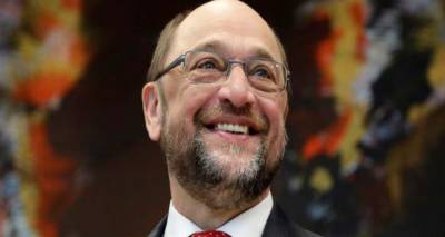 &Mu;ά&rho;&tau;&iota;&nu; &Sigma;&omicron;&upsilon;&lambda;&tau;&sigmaf;: &Tau;&omicron; SPD &kappa;&alpha;&tau;&epsilon;&beta;&alpha;ί&nu;&epsilon;&iota; &sigma;&tau;&iota;&sigmaf; &epsilon;&kappa;&lambda;&omicron;&gamma;έ&sigmaf; &gamma;&iota;&alpha; &nu;&alpha; &kappa;&epsilon;&rho;&delta;ί&sigma;&epsilon;&iota;