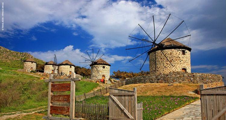 &Lambda;ή&mu;&nu;&omicron;&sigmaf;: &Alpha;&nu;&epsilon;&xi;ά&nu;&tau;&lambda;&eta;&tau;&eta; έ&mu;&pi;&nu;&epsilon;&upsilon;&sigma;&eta; (photos)