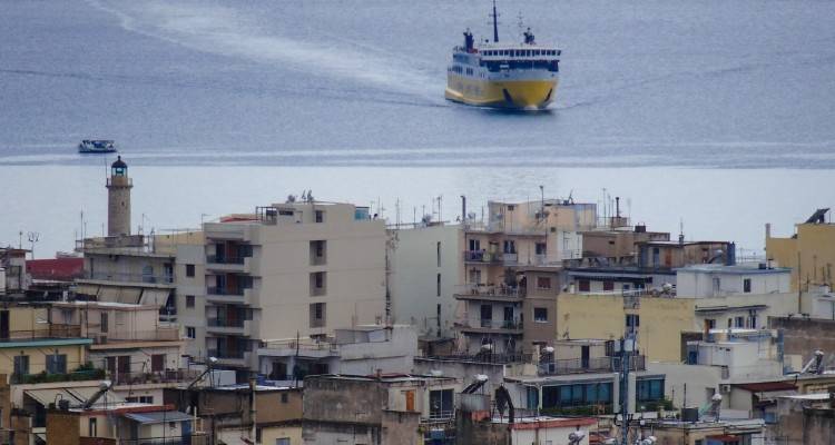 Φθηνές μεταβιβάσεις ακινήτων για ακόμη 50 ημέρες – Άμεσα η τροπολογία στην Βουλή