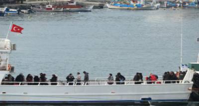&Tau;έ&lambda;&omicron;&sigmaf; &sigma;&tau;&eta; &theta;&epsilon;ώ&rho;&eta;&sigma;&eta; &beta;ί&zeta;&alpha;&sigmaf; &sigma;&tau;&alpha; &nu;&eta;&sigma;&iota;ά &tau;&omicron;&upsilon; &alpha;&nu;&alpha;&tau;&omicron;&lambda;&iota;&kappa;&omicron;ύ &Alpha;&iota;&gamma;&alpha;ί&omicron;&upsilon; | &Alpha;&nu;&tau;&iota;&delta;&rho;ά &eta; &Kappa;&alpha;&lambda;&omicron;&gamma;ή&rho;&omicron;&upsilon;