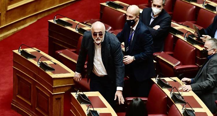 Εξελίξεις: Η θύελλα με τη μελέτη Τσιόδρα κατέληξε με διαγραφή Κουρουμπλή