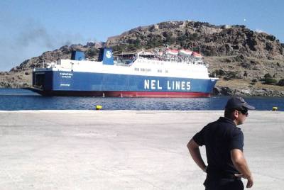 Απάντηση Βαρβιτσιώτη στο Άρμα Πολιτών για τη συγκοινωνία του Αιγαίου