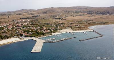 &Mu;&omicron;ύ&delta;&rho;&omicron;&sigmaf; 24 &Iota;&alpha;&nu;&omicron;&upsilon;&alpha;&rho;ί&omicron;&upsilon; 1913:  &Mu;ί&alpha; &pi;&alpha;&gamma;&kappa;ό&sigma;&mu;&iota;&alpha; &pi;&rho;&omega;&tau;&iota;ά &epsilon;&omicron;&rho;&tau;ά&zeta;&omicron;&upsilon;&nu; &omicron;&iota; Έ&nu;&omicron;&pi;&lambda;&epsilon;&sigmaf; &Delta;&upsilon;&nu;ά&mu;&epsilon;&iota;&sigmaf;