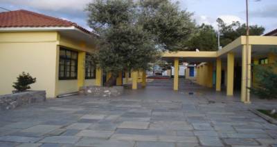 &Sigma;. &Zeta;&alpha;&chi;&alpha;&rho;ά&kappa;&eta;: &Sigma;&tau;&eta;&nu; &epsilon;&pi;ό&mu;&epsilon;&nu;&eta; &phi;ά&sigma;&eta; &pi;&rho;&omicron;&sigma;&lambda;ή&psi;&epsilon;&omega;&nu; &eta; &kappa;ά&lambda;&upsilon;&psi;&eta; &kappa;&epsilon;&nu;ώ&nu; &sigma;&tau;&omicron;&nu; Ά&eta; &Sigma;&tau;&rho;ά&tau;&eta;