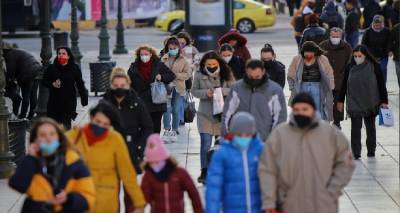 &Kappa;&omicron;&rho;&omega;&nu;&omicron;ϊό&sigmaf;: 11.986 &nu;έ&alpha; &kappa;&rho;&omicron;ύ&sigma;&mu;&alpha;&tau;&alpha;, 48 &theta;ά&nu;&alpha;&tau;&omicron;&iota; &kappa;&alpha;&iota; 356 &delta;&iota;&alpha;&sigma;&omega;&lambda;&eta;&nu;&omega;&mu;έ&nu;&omicron;&iota; &alpha;&sigma;&theta;&epsilon;&nu;&epsilon;ί&sigmaf;