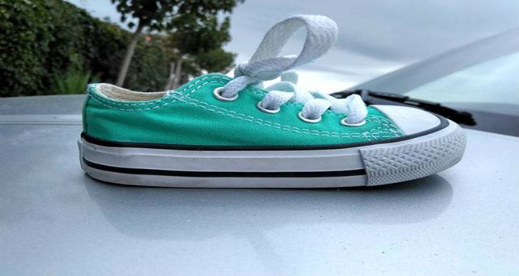 &Beta;&rho;έ&theta;&eta;&kappa;&epsilon; &pi;&alpha;&iota;&delta;&iota;&kappa;ό &pi;&alpha;&pi;&omicron;&upsilon;&tau;&sigma;ά&kappa;&iota; (photos)