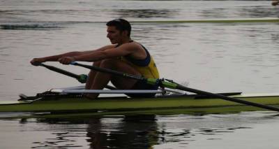 Έ&nu;&alpha; &alpha;&rho;&gamma;&upsilon;&rho;ό &eta; &sigma;&upsilon;&gamma;&kappa;&omicron;&mu;&iota;&delta;ή &tau;&omicron;&upsilon; &Nu;&Omicron;&Lambda; &tau;&eta;&nu; &pi;&rho;ώ&tau;&eta; &mu;έ&rho;&alpha; &tau;&omicron;&upsilon; 82&omicron;&upsilon; &Pi;&alpha;&nu;&epsilon;&lambda;&lambda;&eta;&nu;ί&omicron;&upsilon; &Pi;&rho;&omega;&tau;&alpha;&theta;&lambda;ή&mu;&alpha;&tau;&omicron;&sigmaf; &Kappa;&omega;&pi;&eta;&lambda;&alpha;&sigma;ί&alpha;&sigmaf;