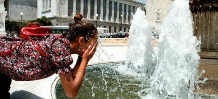 «Κόκκινο» θα χτυπήσει ο υδράργυρος την Τρίτη - Στους 35 βαθμούς Κελσίου η θερμοκρασία