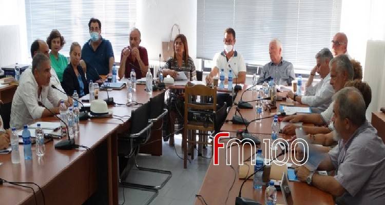 &Pi;&epsilon;&rho;&iota;&phi;&epsilon;&rho;&epsilon;&iota;&alpha;&kappa;ό &Sigma;&upsilon;&mu;&beta;&omicron;ύ&lambda;&iota;&omicron; &sigma;&tau;&eta; &Lambda;ή&mu;&nu;&omicron;: Ό&lambda;&alpha; &tau;&alpha; &theta;έ&mu;&alpha;&tau;&alpha; &sigma;&tau;&omicron; &tau;&rho;&alpha;&pi;έ&zeta;&iota; &mu;&epsilon;&nu; &chi;&omega;&rho;ί&sigmaf; &alpha;&pi;&omicron;&phi;ά&sigma;&epsilon;&iota;&sigmaf; &delta;&epsilon; (video)