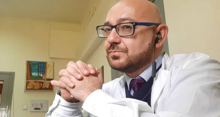 Ο Δρ Γ. Λυράκος στον FM 100: Πώς διαχειριζόμαστε τον πανικό και τον φόβο του κορωνοϊού (audio)