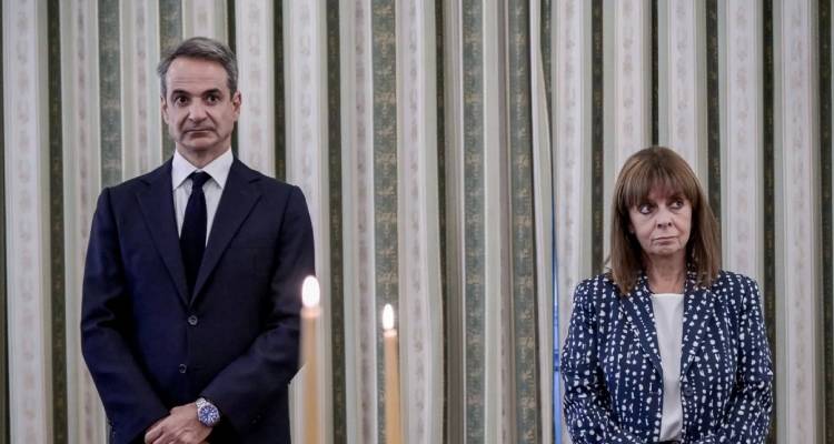 &Mu;&nu;&eta;&mu;ό&sigma;&upsilon;&nu;&omicron; &gamma;&iota;&alpha; &tau;&alpha; &theta;ύ&mu;&alpha;&tau;&alpha; &tau;&omega;&nu; &Tau;&epsilon;&mu;&pi;ώ&nu; &sigma;&epsilon; ό&lambda;&omicron;&upsilon;&sigmaf; &tau;&omicron;&upsilon;&sigmaf; &nu;&alpha;&omicron;ύ&sigmaf; -&Sigma;&alpha;&kappa;&epsilon;&lambda;&lambda;&alpha;&rho;&omicron;&pi;&omicron;ύ&lambda;&omicron;&upsilon; &kappa;&alpha;&iota; &Mu;&eta;&tau;&sigma;&omicron;&tau;ά&kappa;&eta;&sigmaf; &sigma;&tau;&eta; &Mu;&eta;&tau;&rho;ό&pi;&omicron;&lambda;&eta; &Alpha;&theta;&eta;&nu;ώ&nu;