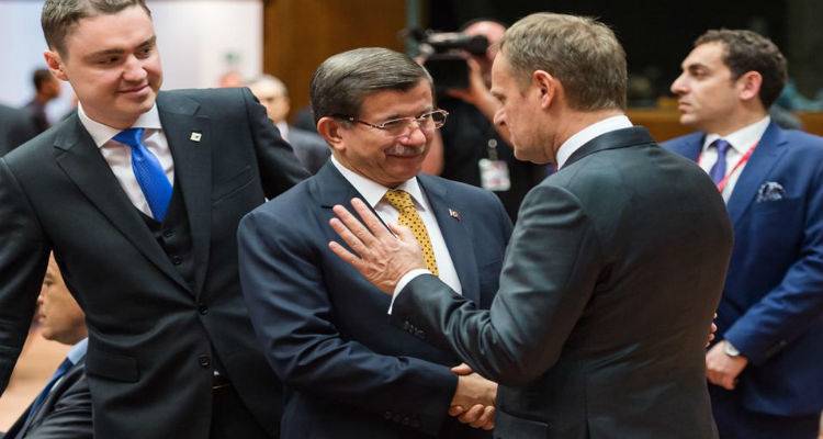 &Omicron;&mu;ό&phi;&omega;&nu;&eta; &sigma;&upsilon;&mu;&phi;&omega;&nu;ί&alpha; &Tau;&omicron;&upsilon;&rho;&kappa;ί&alpha;&sigmaf; - &Epsilon;.&Epsilon;. &gamma;&iota;&alpha; &nu;&alpha; &epsilon;&pi;&iota;&sigma;&tau;έ&phi;&omicron;&nu;&tau;&alpha;&iota; &omicron;&iota; &pi;&rho;ό&sigma;&phi;&upsilon;&gamma;&epsilon;&sigmaf; &pi;&omicron;&upsilon; &mu;&pi;&alpha;ί&nu;&omicron;&upsilon;&nu; &sigma;&tau;&eta;&nu; &Epsilon;&lambda;&lambda;ά&delta;&alpha;