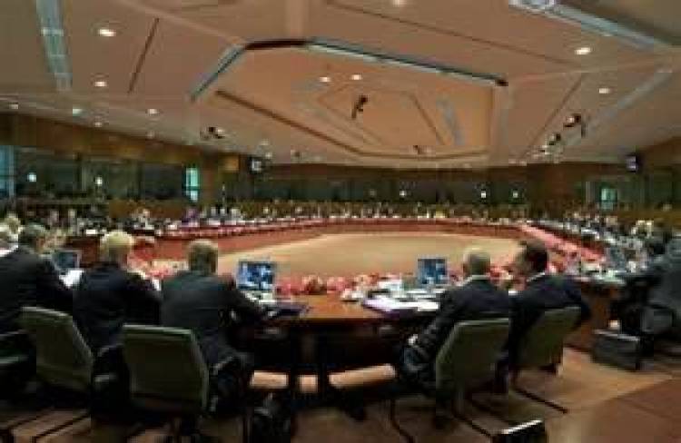 &Beta;&gamma;ή&kappa;&epsilon; &laquo;&lambda;&epsilon;&upsilon;&kappa;ό&sigmaf; &kappa;&alpha;&pi;&nu;ό&sigmaf;&raquo; &alpha;&pi;ό &tau;&omicron; Eurogroup