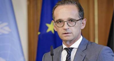 Brexit: &Pi;&rho;έ&pi;&epsilon;&iota; &nu;&alpha; &delta;&omicron;ύ&mu;&epsilon; &alpha;&nu; &theta;&alpha; &alpha;&nu;&omicron;ί&xi;&omicron;&upsilon;&mu;&epsilon; &xi;&alpha;&nu;ά &tau;&eta; &sigma;&upsilon;&mu;&phi;&omega;&nu;ί&alpha;, &lambda;έ&epsilon;&iota; &omicron; &gamma;&epsilon;&rho;&mu;&alpha;&nu;ό&sigmaf; &Upsilon;&Pi;&Epsilon;&Xi;