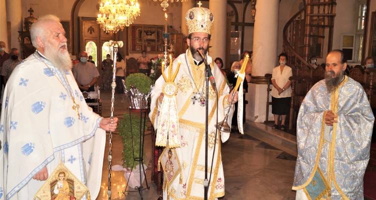 Η εορτή της Μεταμορφώσεως του Κυρίου στον Ι.Ν. Αγίας Τριάδας (photos)