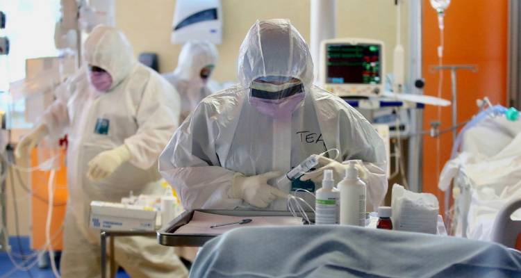 Κορωνοϊός – Ο επικεφαλής της έρευνας του Πολυτεχνείου Κρήτης στον FM 100: «Φτάσαμε στην κορυφή της καμπύλης» (audio)