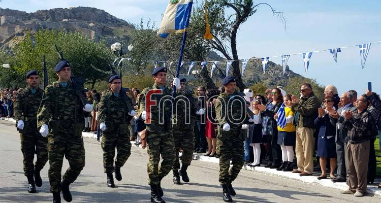 28&eta; &Omicron;&kappa;&tau;&omega;&beta;&rho;ί&omicron;&upsilon;: &Eta; &pi;&alpha;&rho;έ&lambda;&alpha;&sigma;&eta; &sigma;&tau;&eta; &Mu;ύ&rho;&iota;&nu;&alpha; (photos &amp; videos)