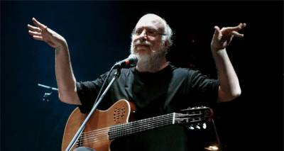 Διονύσης Σαββόπουλος: Δέκα από τα τραγούδια του που άλλαξαν για πάντα την ελληνική μουσική