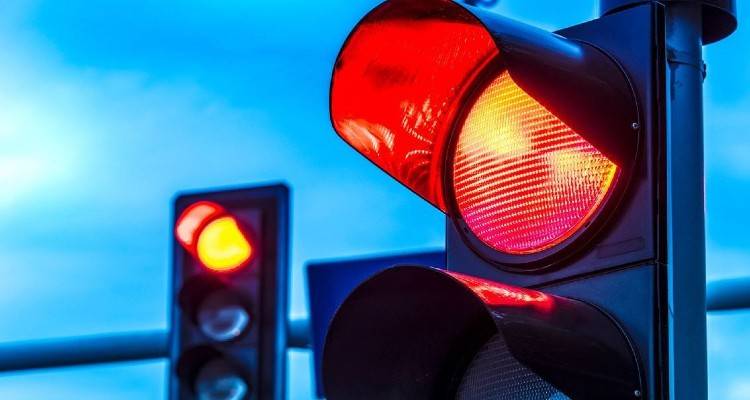 Μύρινα: Βλάβη στους φωτεινούς σηματοδότες στο Τρίφωτο