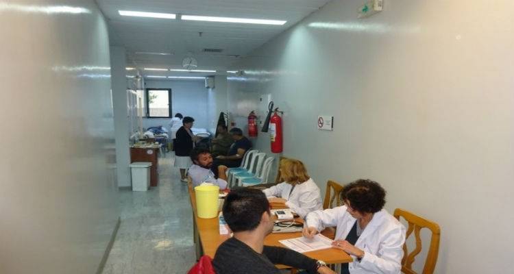 461 &phi;&iota;ά&lambda;&epsilon;&sigmaf; &zeta;&omega;ή&sigmaf;, &delta;ώ&rho;&omicron; &alpha;&pi;ό &tau;&omicron;&upsilon;&sigmaf; &kappa;&alpha;&tau;&omicron;ί&kappa;&omicron;&upsilon;&sigmaf; &tau;&eta;&sigmaf; &Lambda;ή&mu;&nu;&omicron;&upsilon;