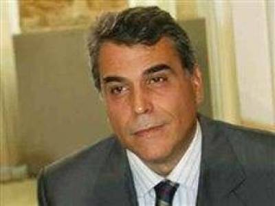 &Alpha;&pi;&omicron;&mu;ά&kappa;&rho;&upsilon;&nu;&sigma;&eta; &tau;&omicron;&upsilon; &delta;&iota;&epsilon;&upsilon;&theta;&upsilon;&nu;&tau;ή &tau;&eta;&sigmaf; &Epsilon;&Rho;&Tau; &lambda;ό&gamma;&omega;... &laquo;&Kappa;&iota;&sigma;&mu;έ&tau;&raquo;