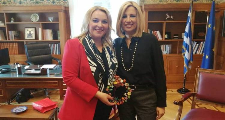 Συνάντηση Χοχλάκα – Γεννηματά με φόντο το μεταναστευτικό