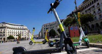 &Alpha;&pi;ό &alpha;ύ&rho;&iota;&omicron; &tau;έ&lambda;&omicron;&sigmaf; &tau;&alpha; &eta;&lambda;&epsilon;&kappa;&tau;&rho;&iota;&kappa;ά &pi;&alpha;&tau;ί&nu;&iota;&alpha; &gamma;&iota;&alpha; &tau;&omicron;&upsilon;&sigmaf; &kappa;ά&tau;&omega; &tau;&omega;&nu; 17 -&Omicron;&iota; 4 &pi;&alpha;&rho;&epsilon;&mu;&beta;ά&sigma;&epsilon;&iota;&sigmaf; &pi;&omicron;&upsilon; &phi;έ&rho;&nu;&epsilon;&iota; &eta; &nu;έ&alpha; &rho;ύ&theta;&mu;&iota;&sigma;&eta;